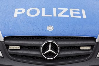 Zeugen zeigen Courage und halten betrunkenen Autofahrer auf - 