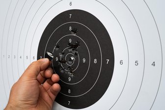 Zielsicher ins neue Jahr: Schwarzenberger laden zum Jahresauftakt auf den Schießstand ein - Der Schützenverein Schwarzenberg lädt zum Jahresauftaktschießen ein.