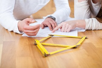 Zinssatz unter 1 Prozent: So will Sachsen Familien zu Wohneigentum verhelfen - Sachsen will mit der Aufstockung seiner Förderprogramme den Traum vom Eigenheim für noch mehr Familien finanziell erreichbar machen.