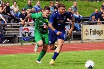 Zitterpartie sorgt für Erleichterung - Konnte gegen Rudolstadt mehrfach seinen Gegenspielern enteilen und steuerte zwei Tore zum Sieg bei: Kevin Werner.
