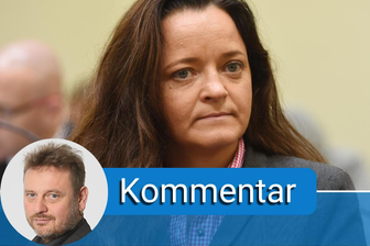Zschäpe drückt ab - auf Geheimdienstler - 