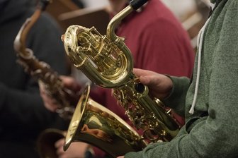 Zu kalt und zu nass: City-Jazz wird zum Kneipenfest -