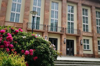 Zu lang: Stadtrat von Aue-Bad Schlema bricht Sitzung ab - Am Dienstagabend bracht der Stadtrat von Aue seine Sitzung im Kulturhaus ab.