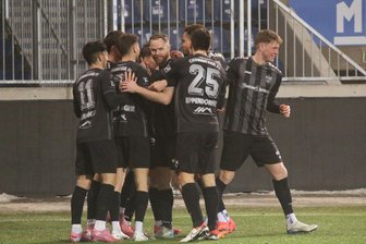 Zu schnell für die eigenen Fans: Chemnitzer FC feiert nach Blitzstart Auswärtssieg beim 1. FC Magdeburg II - Schon nach zwei Minuten konnte der CFC in Magdeburg feiern.
