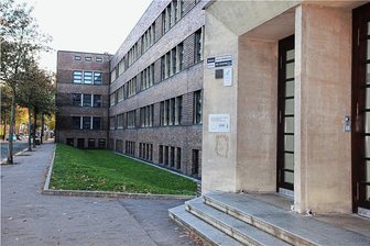 Zu viele Krankheitsfälle: Pestalozzischule Zwickau stellt regulären Unterricht ein - Die Pestalozzischule an der Seminarstraße Zwickau.