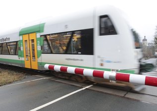 Züge ins Zwickauer Zentrum enden ungeplant an Stadthalle - 