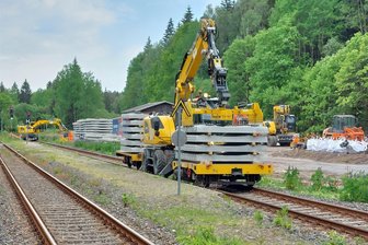 Zugausfälle auf Linien der Vogtlandbahn von und nach Zwickau - Auf Strecken der Vogtlandbahn von und nach Zwickau werden schadhafte Schwellen ausgewechselt.
