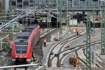 Zugstrecke von Chemnitz nach Aue steht vor dem Aus -