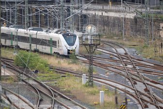 Zugverkehr: Einschränkungen auf MRB-Linie RE3 in der Nacht zum Sonntag - Beim RE3 kommt es in der Nacht zum Sonntag zu Einschränkungen (Symbolbild).