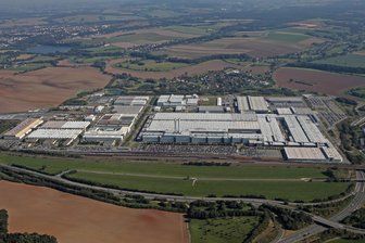 Zukunft der Autoindustrie: SPD-Politiker laden zur Podiumsdiskussion in Zwickau ein - Wie die Zukunft der Automobilregion aussehen soll, darüber wird in Zwickau diskutiert.