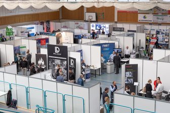 Zulieferindustrie im Erzgebirge trifft sich auf Messe in Stollberg - Eine Kooperationsbörse (Archivbild von 2023 in Annaberg-Buchholz) findet in Kürze in Stollberg statt.