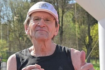 Zum 77. Geburtstag beim Göltzschtalmarathon dabei - Lutz Behrens ist an seinem 77. Geburtstag in Lengenfeld zehn Kilometer gelaufen. 