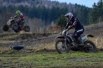 Zum Jahreswechsel dröhnen in Venusberg die Motoren - Das Silvesterenduro auf dem Kurs des MC Mittleres Erzgebirge war im vergangenen bei perfektem Fahrwetter hervorragend besucht.