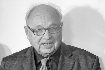 Zum Tod von Wolfgang Schwabenicky: Mittweida verliert prägenden Archäologen und Historiker - Wolfgang Schwabenicky hier 2017, als er den Denkmalpreis des Landkreises erhielt.
