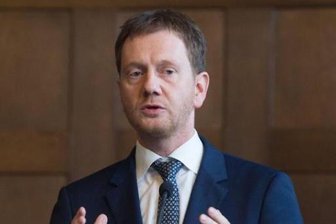 Zusammenhalt in der Gesellschaft: Kretschmer sieht bürgerliche Mitte in der Pflicht -