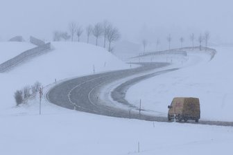 Zusteller DHL räumt verzögerte Postzustellung in Westsachsen ein - Lieferungen durch DHL können sich gegenwärtig verzögern, so das Unternehmen.