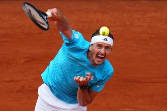 Zverev bei French Open gegen Franzosen Bonzi - Alexander Zverev hat für die French Open eine lösbare Auslosung bekommen. (Archivbild)