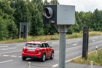 Zwei Blitzer auf wenigen Metern auf der B 169 bei Döbeln: Deshalb droht Rasern trotzdem kein Bußgeld - Die Blitzer in Neudorf sollen erneuert werden.