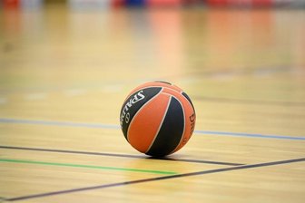 Zwei Corona-Fälle: Niners sagen Testspiel ab - Der Basketballbundesligist wollte am heutigen Samstagnachmittag gegen die Hamburg Towers spielen. Doch zwei Teammitglieder wurden positiv getestet.