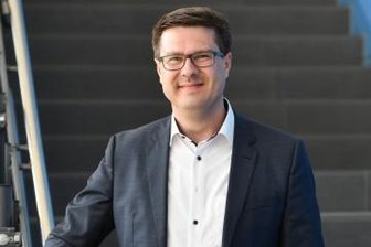 Zwei Kandidaten nutzen Kreistag für Auftritt - Sven Liebhauser (CDU) warb in der Kreistagssitzung für mehr Zuschüsse an die Sportvereine.