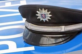 Zwei Personen bei Unfall schwer verletzt - 
