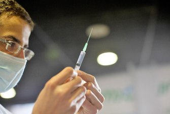 Zwei Politiker aus Westsachsen zur Pflichtimpfung: Was dafür und was dagegen spricht - 