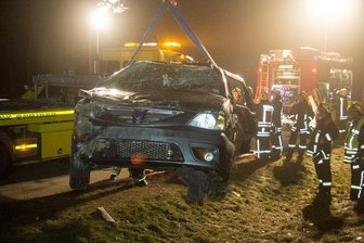Zwei Schwerverletzte bei Unfall auf der A4 -