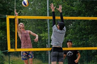 Zwei Sieger im Regen von Lichtenstein - Florian Jurisch (links) und Daniel Richter von der SSV St. Egidien beendeten das Herrenturnier auf dem 9. Platz. 