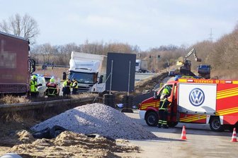 Ein Lkw-Fahrer war am Mittwoch in Mosel ums Leben gekommen.