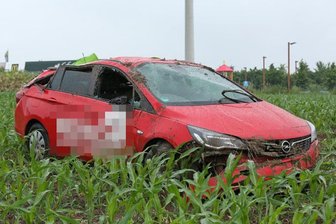 Zwei Unfälle auf der regennassen A 4: Ein Schwerverletzter - 