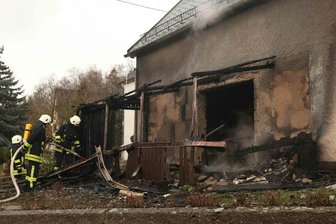 Zwei Verletzte bei Feuer -