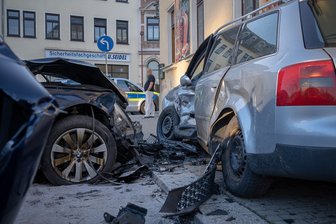 Zwei Verletzte bei Unfall -