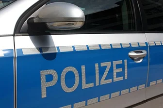 Zwei Verletzte und 22.000 Euro Schaden bei Unfall in Zwönitz -