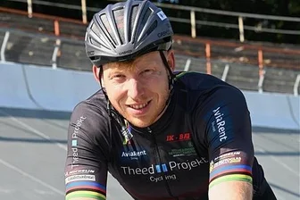 Zwei Weltmeister bleiben Aushängeschilder des Chemnitzer Sprintteams Theed-Projekt- Cycling - Joachim Eilers visiert nun langfristig seine zweiten Olympischen Spiele 2024 in Paris an.