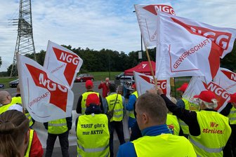 Zwei-Wochen-Streik in Wernesgrüner Brauerei beendet: Wie hoch das Gehaltsplus jetzt ausfällt - Streik beendet: In den Brauereien wird wieder gearbeitet.