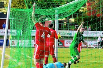 Zweitbester Angriff empfängt zweitschlechteste Defensive - 