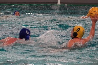 Zweitliga-Wasserballer unterliegen Magdeburg - 