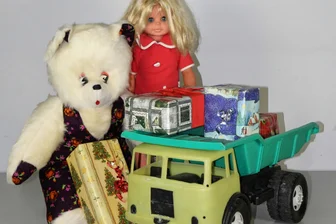 Zwickau: Ausstellung lockt mit Spielzeug aus DDR-Zeiten - Spielzeug aus DDR-Zeiten wird in der Weihnachtsausstellung gezeigt. Foto: Priesterhäuser