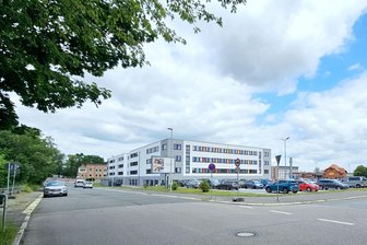 Zwickau: Deckensanierung von zwei Straßen beginnt am Montag - Unter anderem wird die Fahrbahn der Horchstraße zwischen Trabantstraße und Pölbitzer Straße erneuert.
