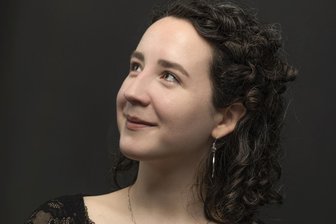 Zwickau: Die „Schumann Plus“-Reihe startet mit „Waldromantik“ ins neue Jahr - Das erste „Schumann Plus“-Konzert in diesem Jahr gestaltet auch die Hornistin Isabel Hunter mit.