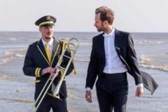 Zwickau: Ein berühmter Dirigent und sein ebenso musikalischer Bruder - Szene aus dem Film „Die leisen und die großen Töne“.