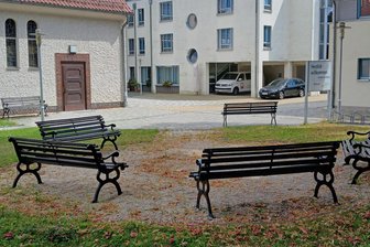 Zwickau: Förderbescheid für barrierefreie Erholungsfläche - Das Gelände an der Hegelstraße in Zwickau bekommt eine barrierefreie Fläche.