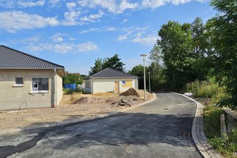 Zwickau: Geh- und Radweg wird freigegeben - Ab Freitagnachmittag kann der Geh- und Radweg genutzt werden.
