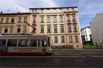 Zwickau: Haus an der Werdauer Straße soll zwangsversteigert werden - Das Haus Werdauer Straße 54 wird am Amtsgericht Zwickau zwangsversteigert.