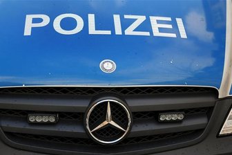 Zwickau: Linienbus kracht in Sattelschlepper - 
