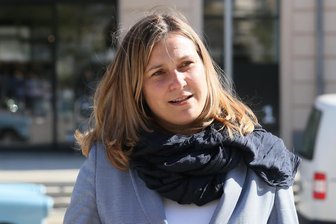 Zwickau: Oberbürgermeisterin plant für den 4. März die nächste Einwohnerversammlung - Zwickaus Oberbürgermeisterin Constance Arndt lädt für den 4. März wieder zu einer Einwohnerversammlung ein.