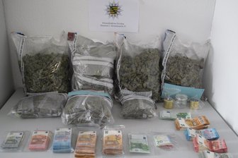 Zwickau: Polizei lässt Drogenhändler hochgehen - Diese Drogen wurden bei den Durchsuchungen sichergestellt.