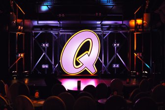 Zwickau: Quatsch-Comedy-Club kommt in den Alten Gasometer - Der Quatsch-Comedy-Club macht im Mai Station in Zwickau.