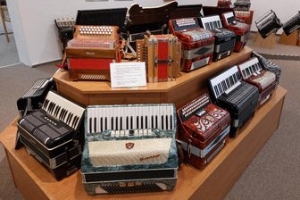 Zwickau: „Schumann Plus“-Konzerte 2025 im Zeichen des Kulturhauptstadtjahres - Erstmals erklingt in den „Schumann Plus“-Konzerten ein Akkordeon – am 19. Januar.