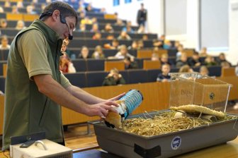 Zwickau: So viele Teilnehmer wie noch nie bei der Kinderuni der WHZ - Einer der Höhepunkte des Semesters war der Vortrag des Teams vom Zoo Leipzig zum Thema Artenschutz.